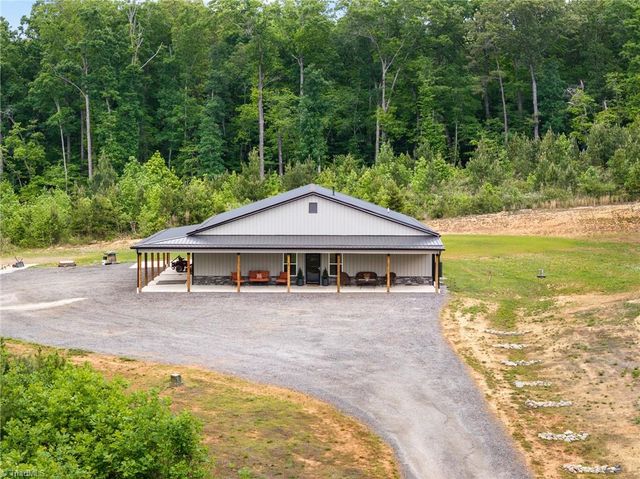 160 Riverwood Drive, Lexington, NC 27292