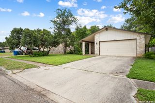 8643 Bristlecone St, San Antonio, TX 78240