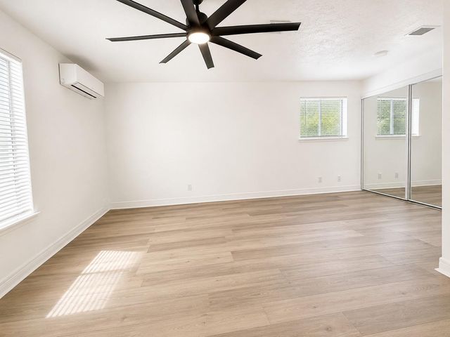 3 Kino Court, The Woodlands, TX 77380