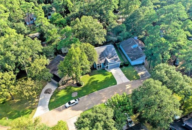 3 Kino Court, The Woodlands, TX 77380