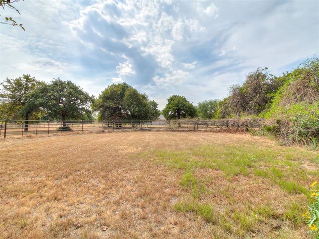 9220 Acre View Drive, Oklahoma City, OK 73151