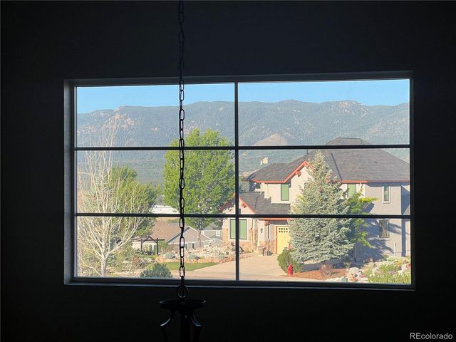 15859 Bridle Ridge Dr, Monument, CO 80132