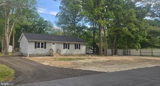 626 CLOVERFIELD LN, Harrington, DE 19952