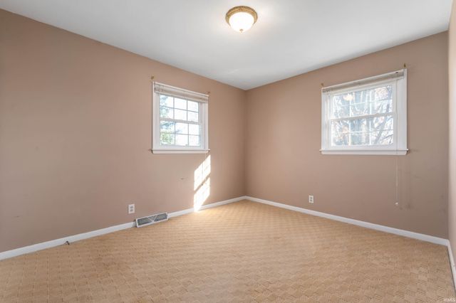 3001 E Oaklawn Drive, Muncie, IN 47303