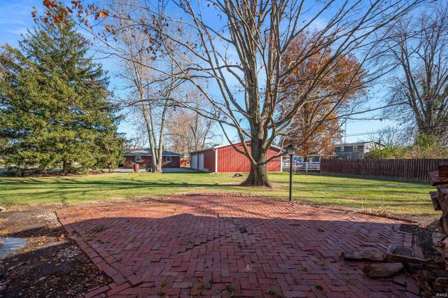 3001 E Oaklawn Drive, Muncie, IN 47303