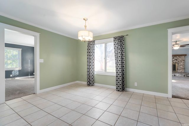 3001 E Oaklawn Drive, Muncie, IN 47303