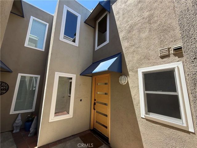 3382 Tempe Drive, Huntington Beach, CA 92649