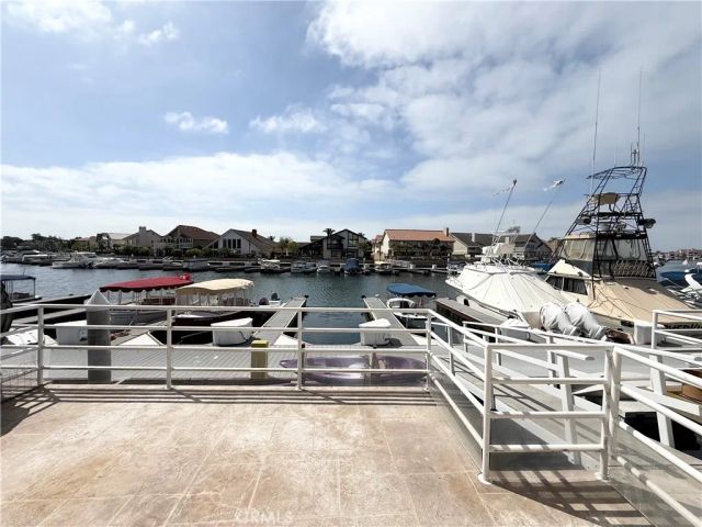 3382 Tempe Drive, Huntington Beach, CA 92649