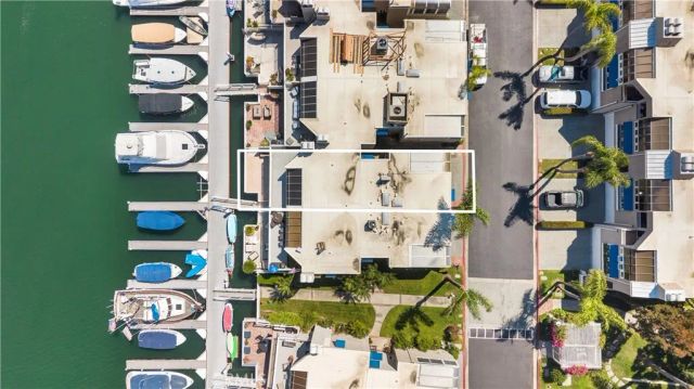 3382 Tempe Drive, Huntington Beach, CA 92649