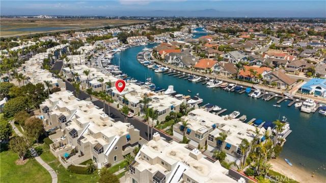 3382 Tempe Drive, Huntington Beach, CA 92649