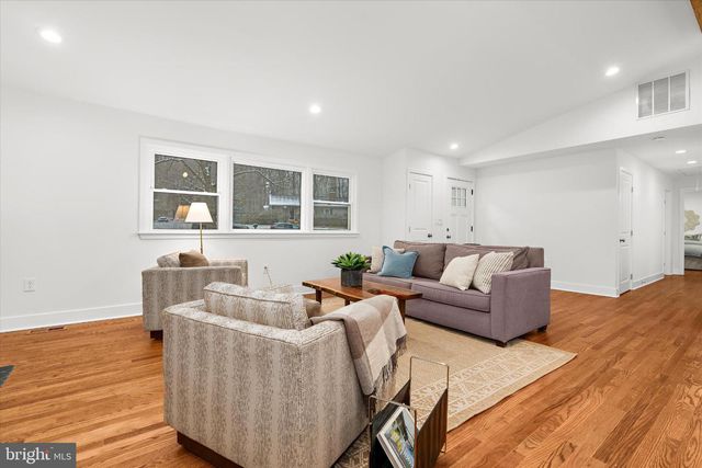 901 DOGWOOD HILL CT, Towson, MD 21286