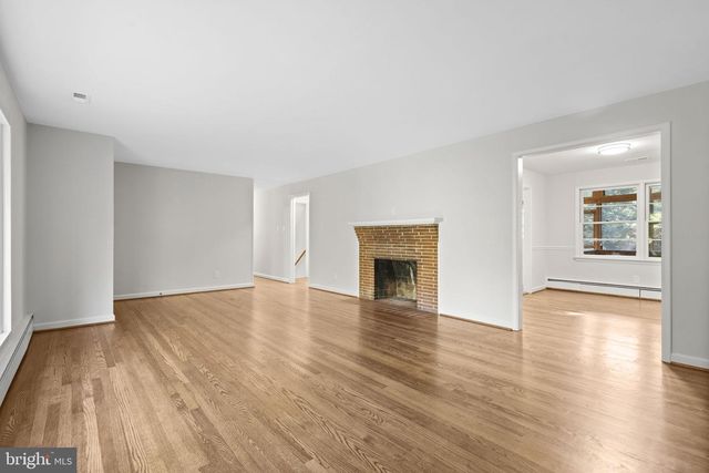 6741 MAXWELL AVE, Warrenton, VA 20187