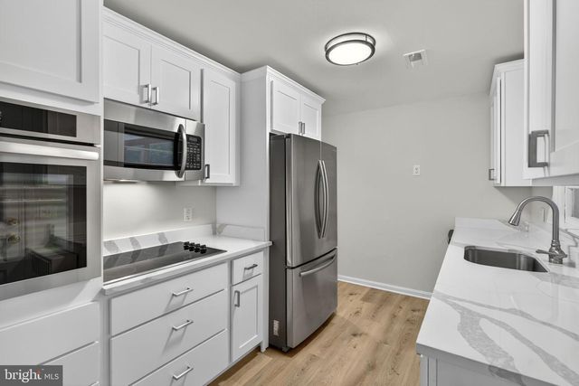 6741 MAXWELL AVE, Warrenton, VA 20187