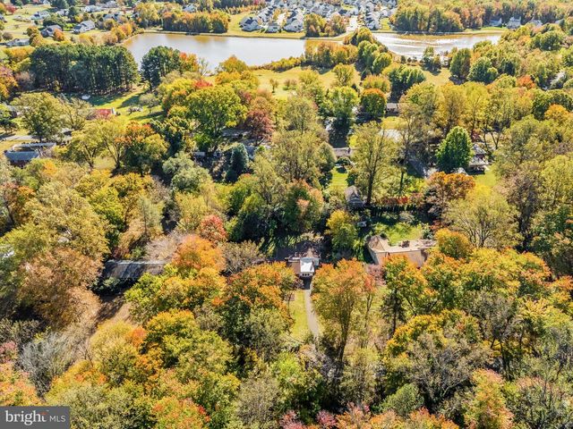 6741 MAXWELL AVE, Warrenton, VA 20187