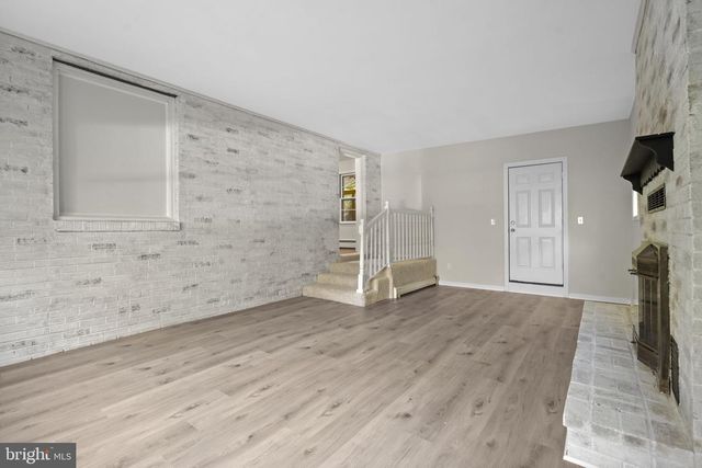 6741 MAXWELL AVE, Warrenton, VA 20187