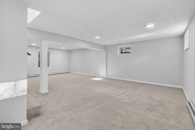 6741 MAXWELL AVE, Warrenton, VA 20187