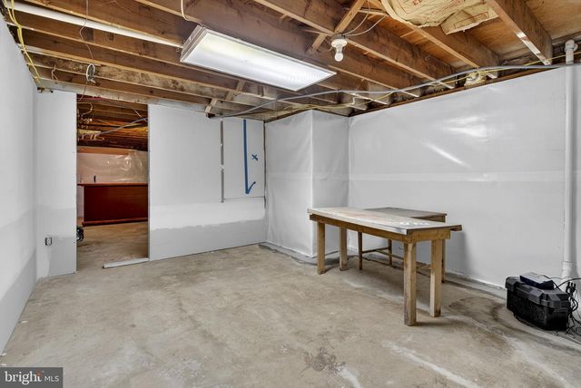 6741 MAXWELL AVE, Warrenton, VA 20187