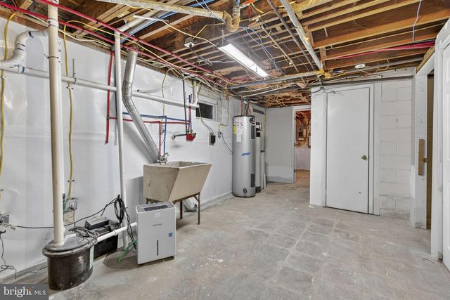 6741 MAXWELL AVE, Warrenton, VA 20187