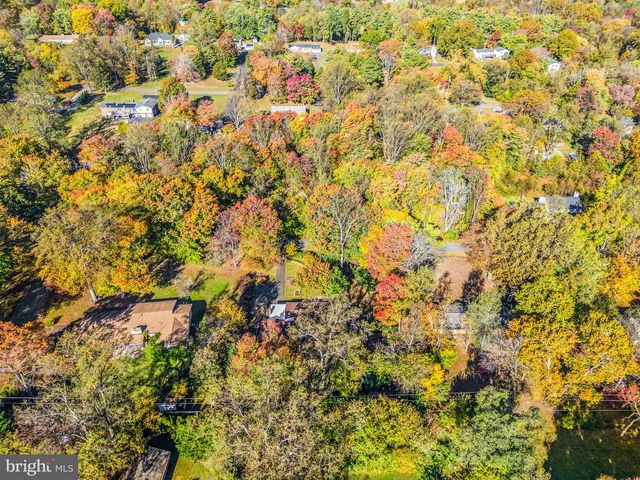 6741 MAXWELL AVE, Warrenton, VA 20187