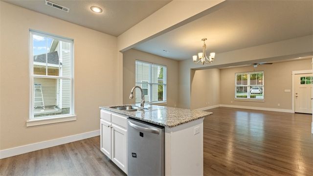 407 SE Birmingham Street, Gravette, AR 72736