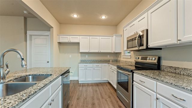 407 SE Birmingham Street, Gravette, AR 72736