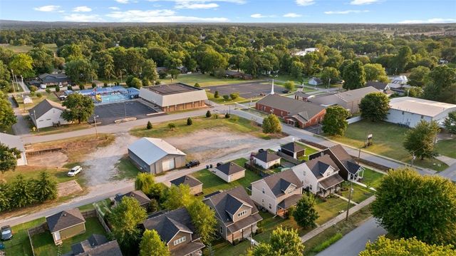 407 SE Birmingham Street, Gravette, AR 72736