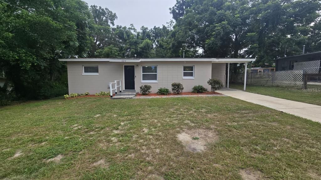 309 ARECA STREET, Fruitland Park, FL 34731