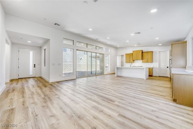 1041 Soaring Sage Avenue, Las Vegas, NV 89138