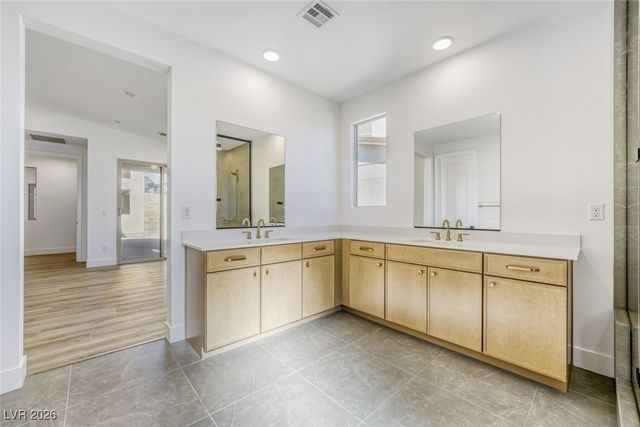 1041 Soaring Sage Avenue, Las Vegas, NV 89138