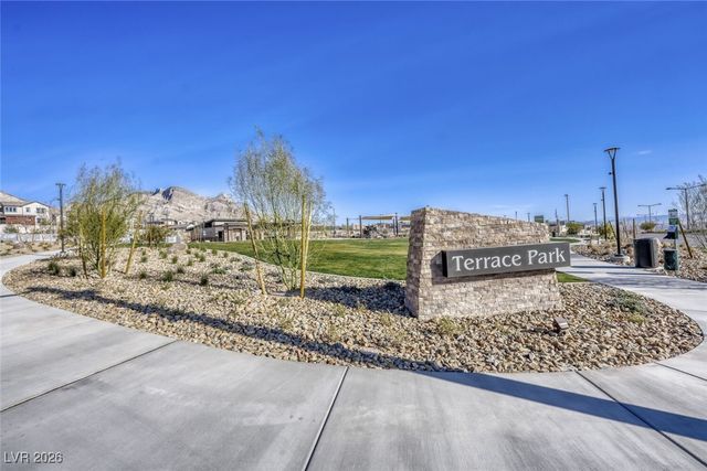 1041 Soaring Sage Avenue, Las Vegas, NV 89138