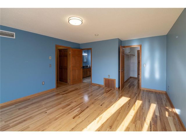 W12041 497th Avenue, Prescott, WI 54021