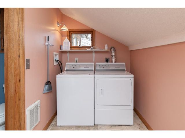 W12041 497th Avenue, Prescott, WI 54021