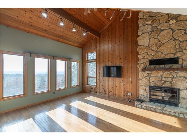 W12041 497th Avenue, Prescott, WI 54021