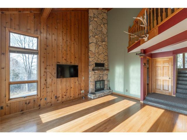 W12041 497th Avenue, Prescott, WI 54021