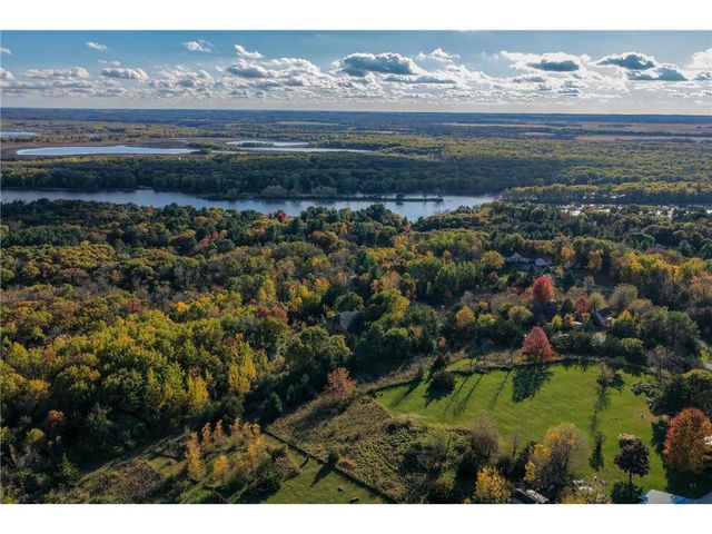 W12041 497th Avenue, Prescott, WI 54021