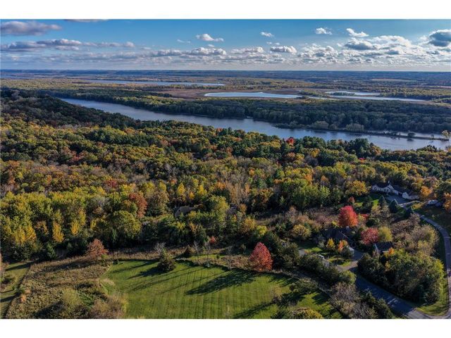 W12041 497th Avenue, Prescott, WI 54021