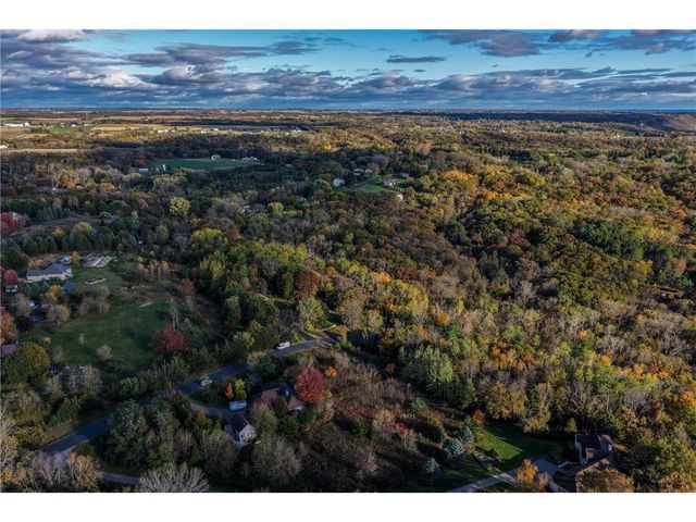 W12041 497th Avenue, Prescott, WI 54021