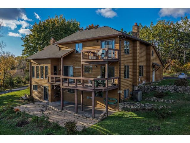 W12041 497th Avenue, Prescott, WI 54021