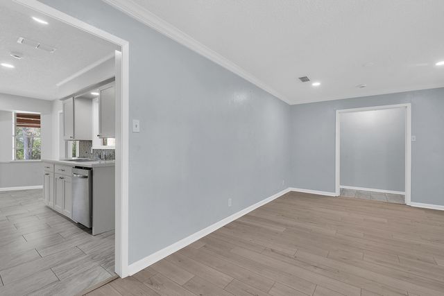 1807 Swan St., Longview, TX 75604