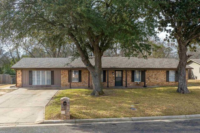 1807 Swan St., Longview, TX 75604