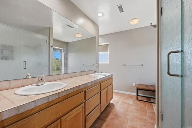 26940 Paradise Meadow Lane, Valley Center, CA 92082