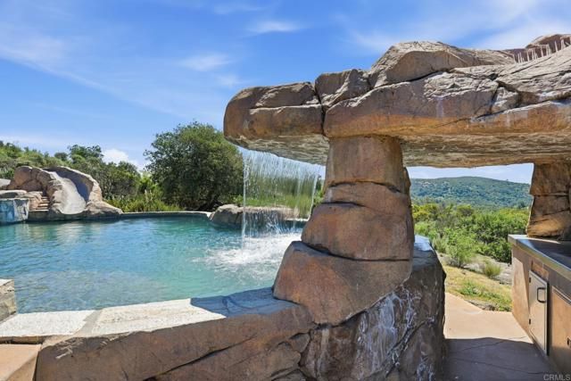 26940 Paradise Meadow Lane, Valley Center, CA 92082