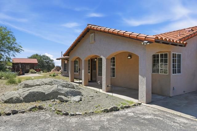 26940 Paradise Meadow Lane, Valley Center, CA 92082
