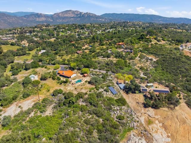 26940 Paradise Meadow Lane, Valley Center, CA 92082