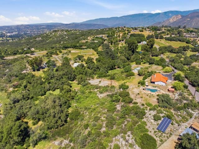 26940 Paradise Meadow Lane, Valley Center, CA 92082