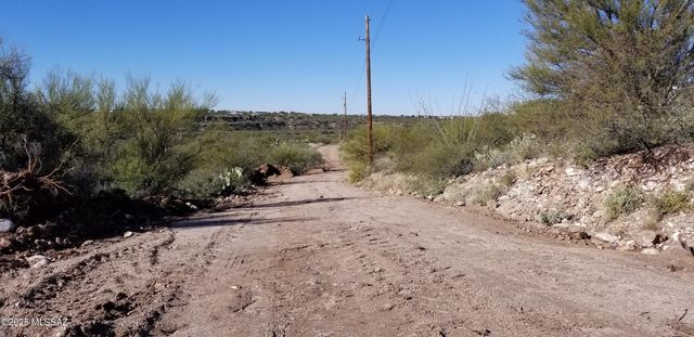 11640 S Lava Peak Road, Vail, AZ 85641