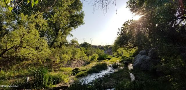 11640 S Lava Peak Road, Vail, AZ 85641