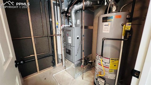 5551 Sunshade Point, Colorado Springs, CO 80923