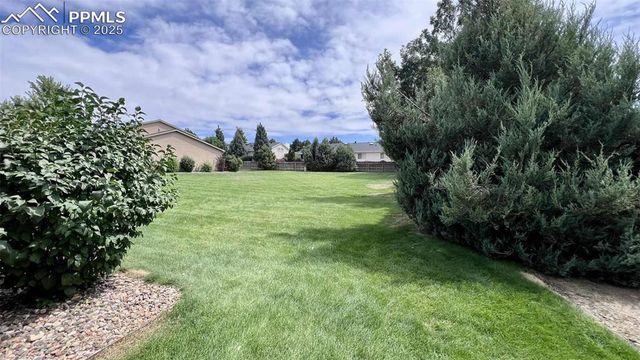 5551 Sunshade Point, Colorado Springs, CO 80923