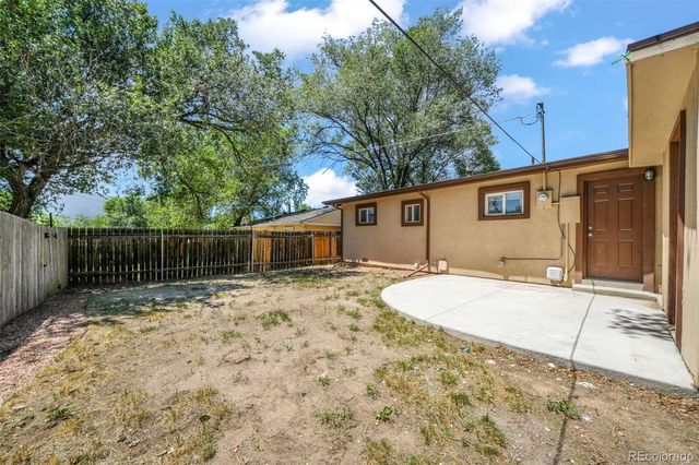 727 E Rio Grande Street, Colorado Springs, CO 80903
